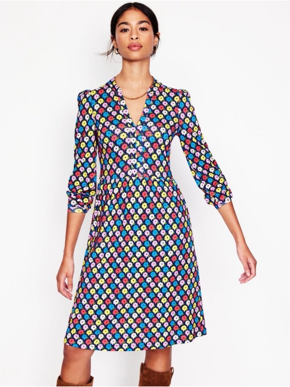 Boden Naomi Relaxed Jersey Dress - Multicolor Floral V-Neck